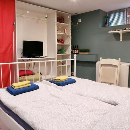 Sofia Center Cave Apartment ภายนอก รูปภาพ